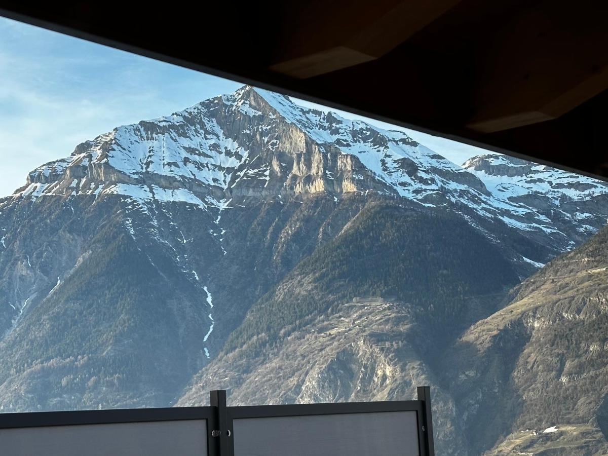 Chambres D'Hotes Les Louettes A Sapinhaut Canton Du Valais Saxon Exterior foto